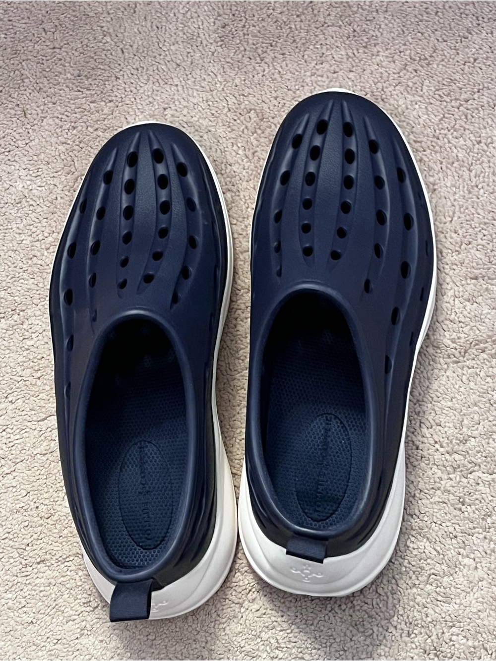 Tommie Copper + PROFOOT TECHNOLOGY ORTHO Recovery Shoe